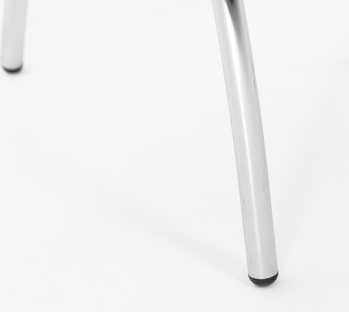 Кресло посетителя Well Seat