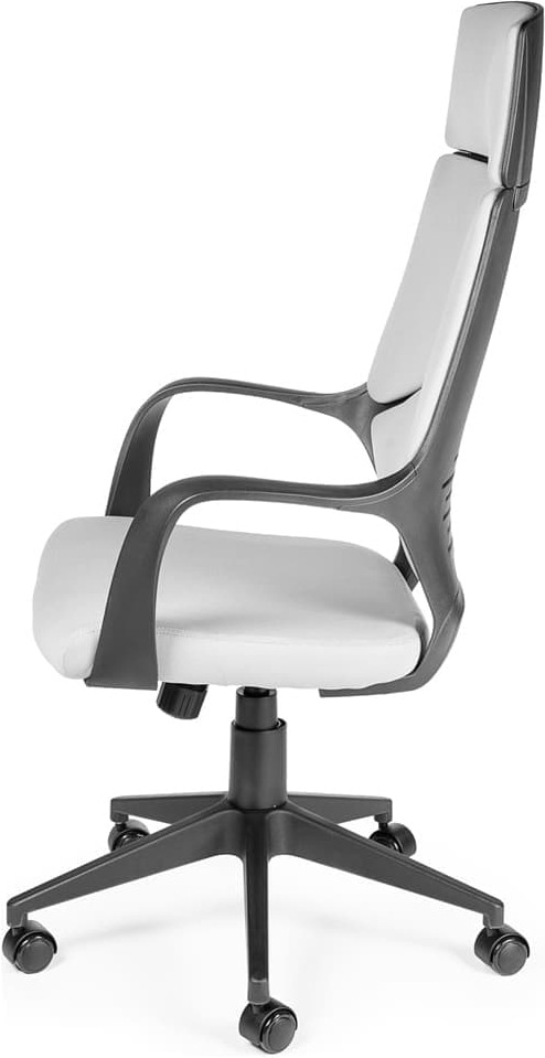 Кресло руководителя IQ black