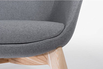 Кресло посетителя Elegance Wood